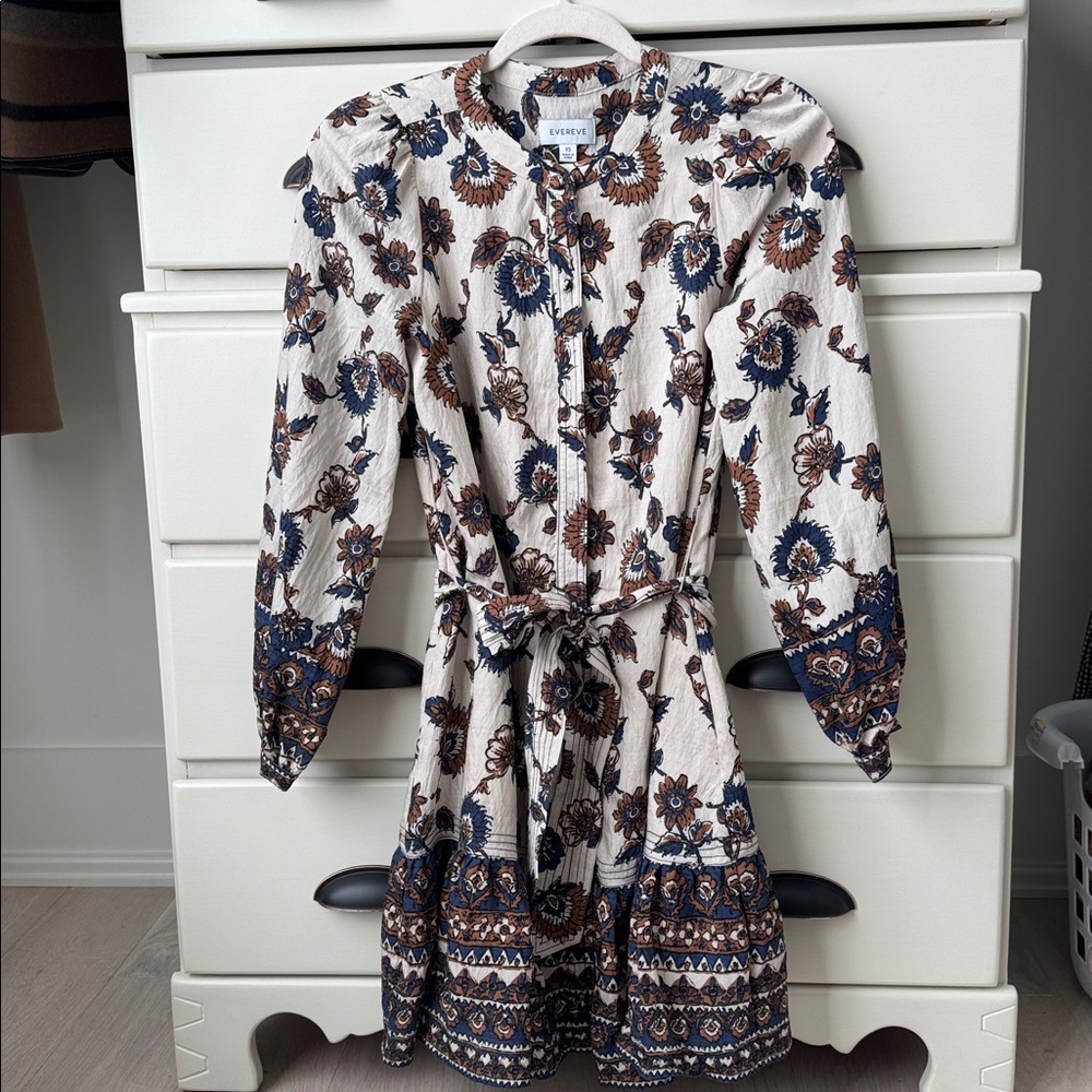 Evereve Mia Floral dress